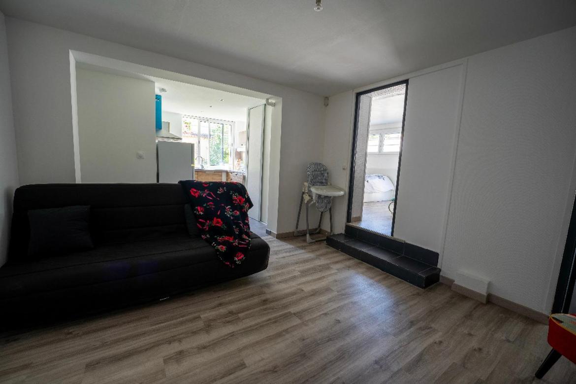 Appartement De 80M2 Refait A Neuf Bezannes-les-Reims Exterior foto